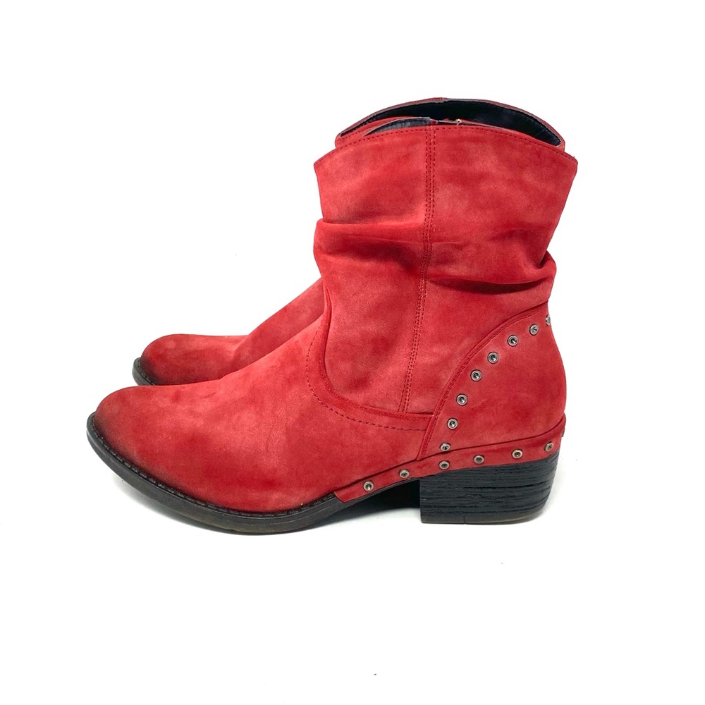 Boutique By Corkys Boots